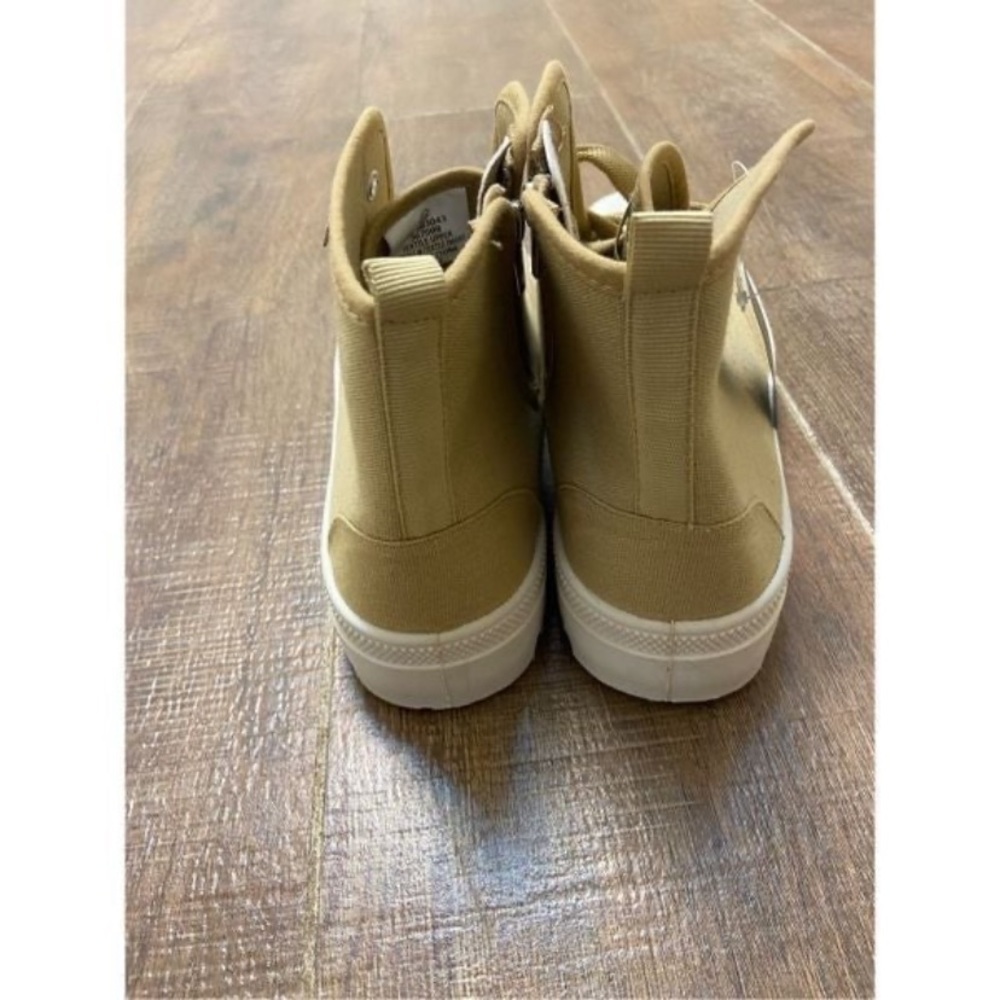 Tommy Bahama Tan High-Top Sneakers with White Soles Sz 10 NWT - Picture 2 of 8